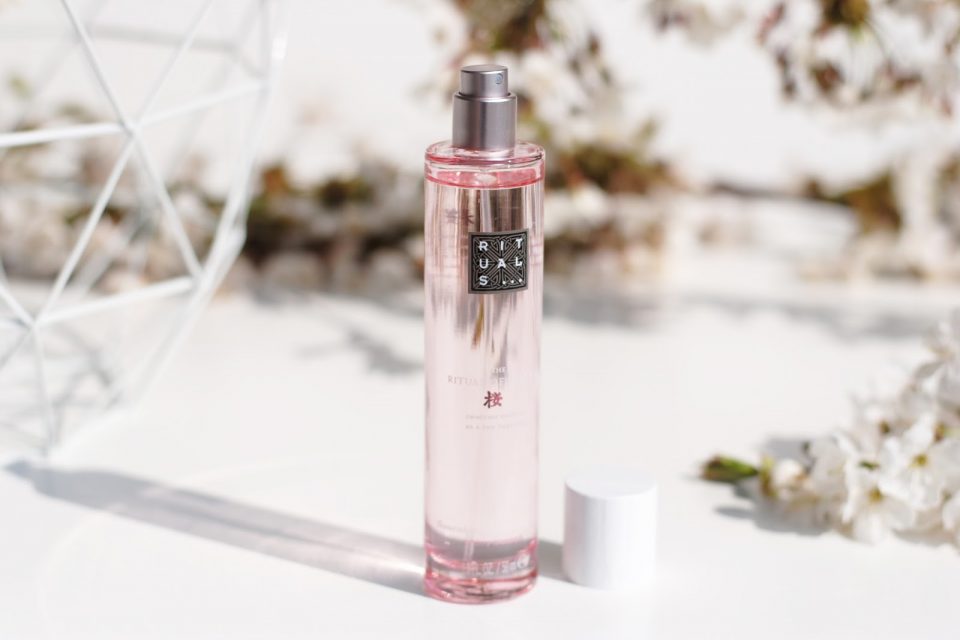 The Ritual of Sakura Bed & Body Mist. My Review